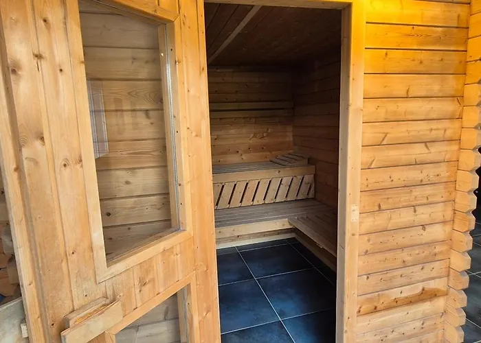 فيلة Private House With Sauna, Jacuzzi And Hawaiian Hothouse